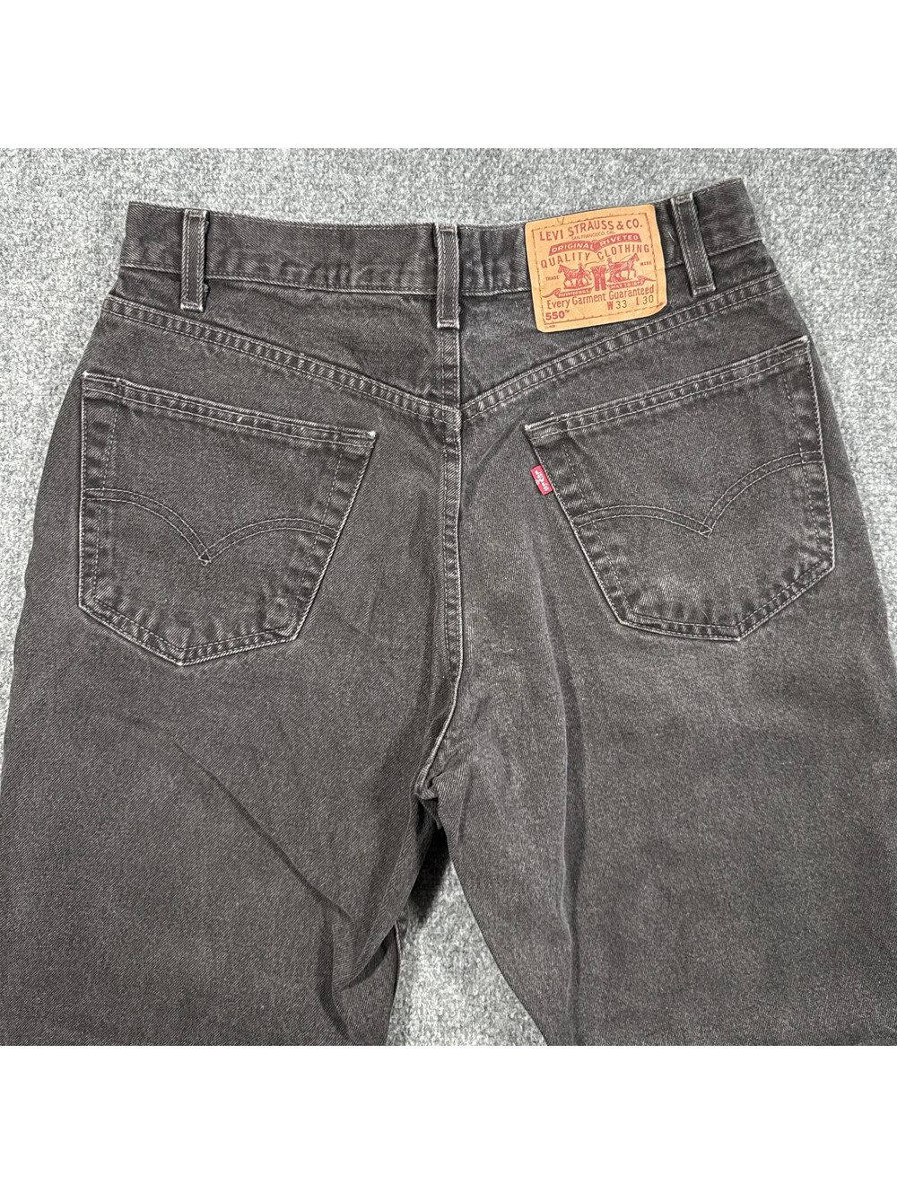 Vintage 90s Levi's 550 Relaxed Fit Jeans - Picture 6 of 11